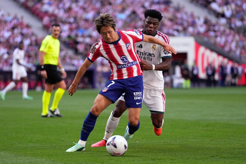Alaves vs Atletico Madrid - Áp sát ngôi đầu 